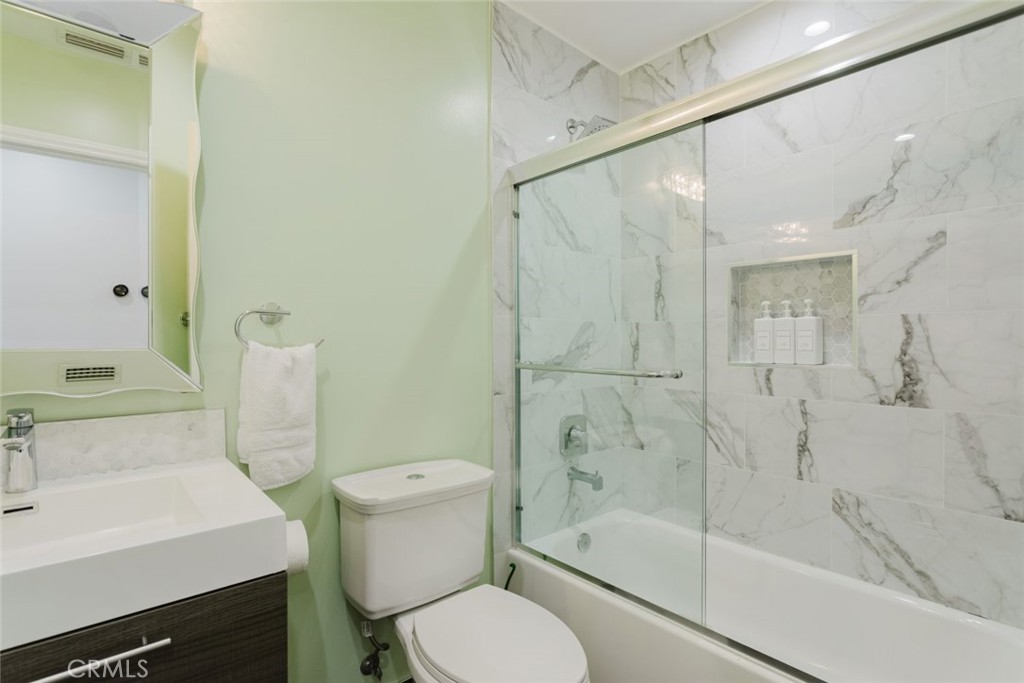 14232 Hart Property Photo 32