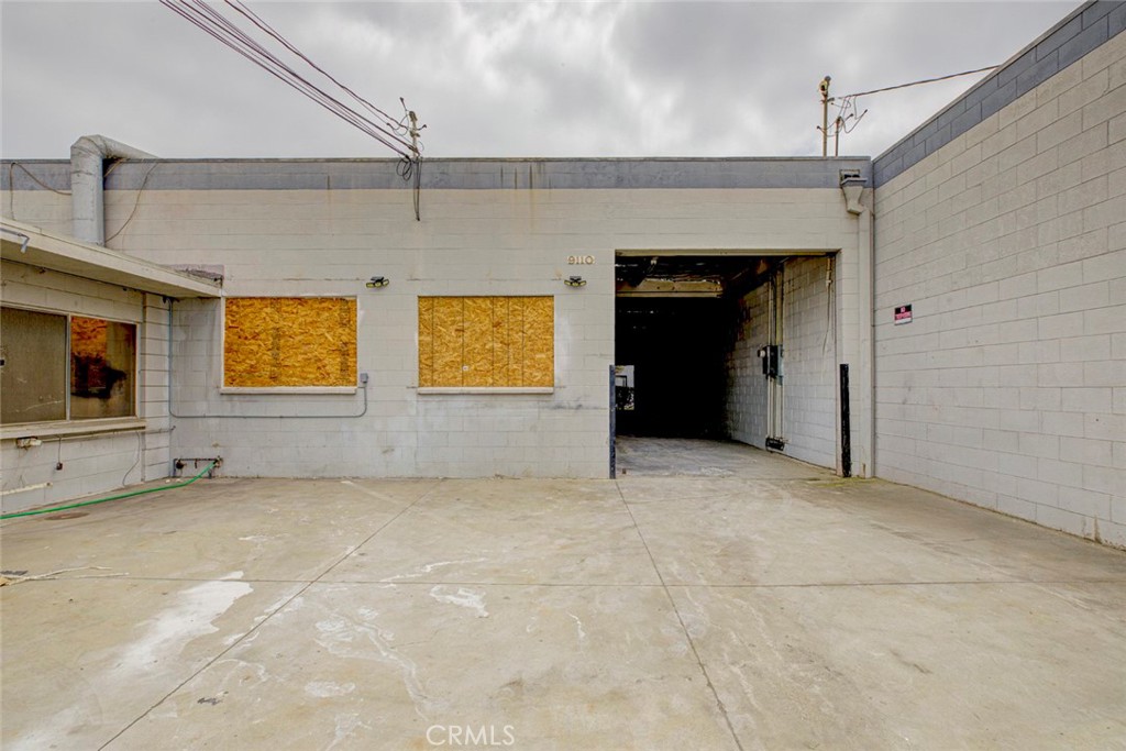 9110 Dice Road Property Photo 1