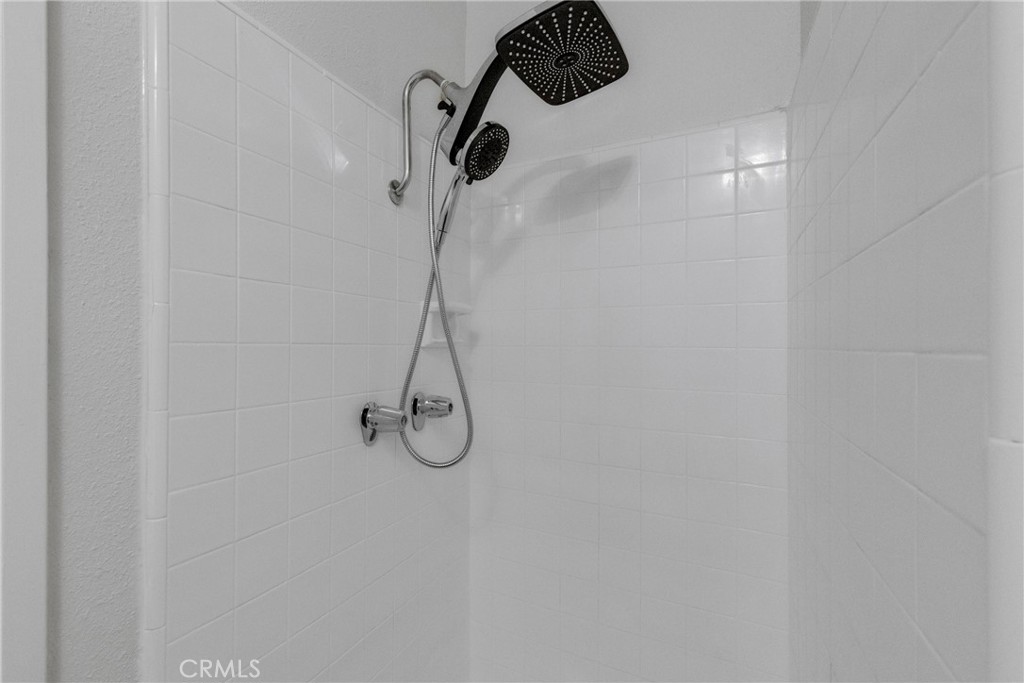 5142 Zelzah 25 Property Photo 23