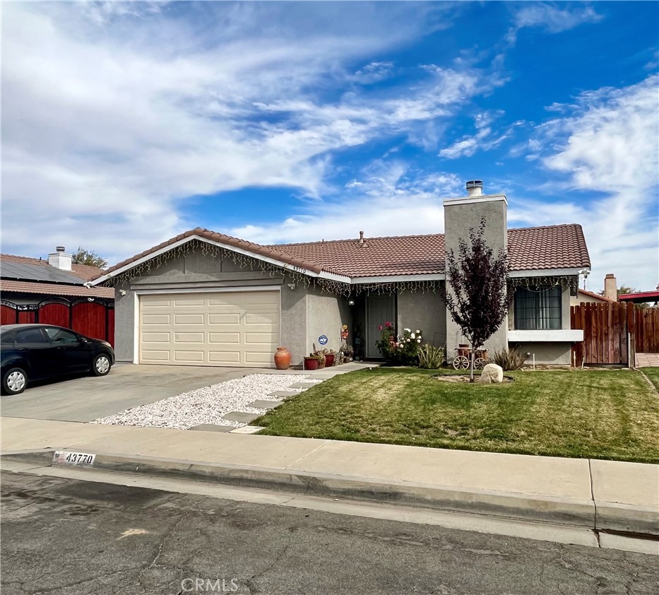 43770 Santa Rosa Circle Property Photo 1