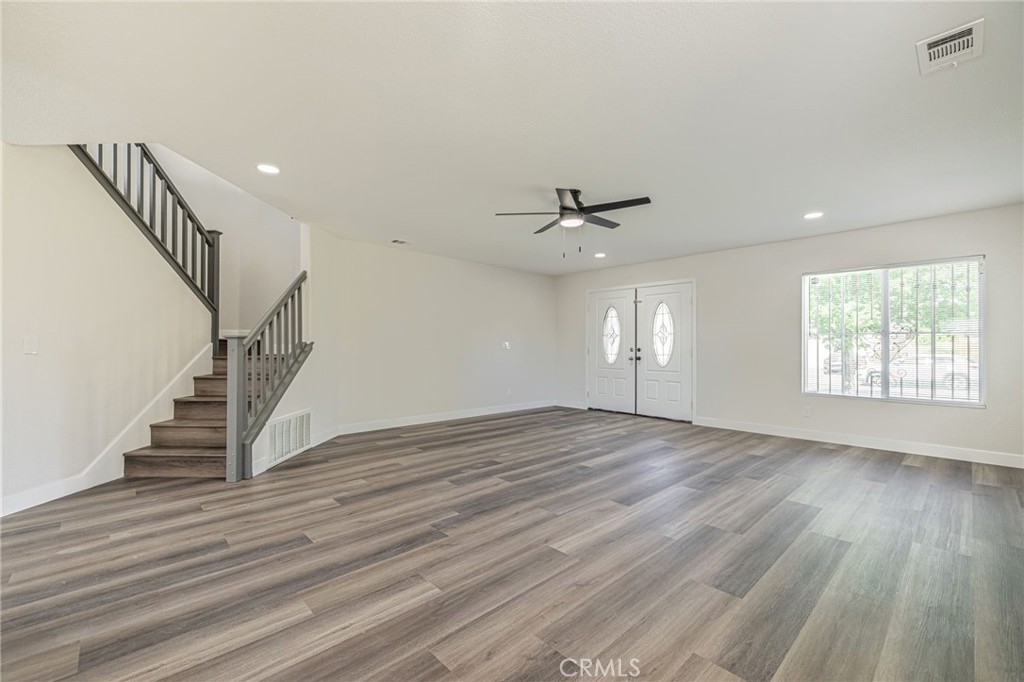 45123 Palm Property Photo 10