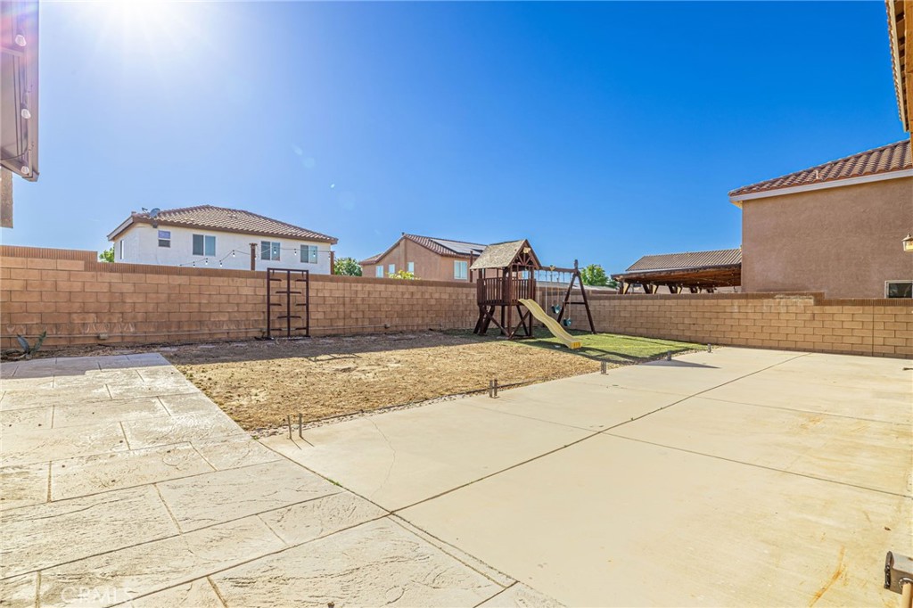 45123 Palm Property Photo 36