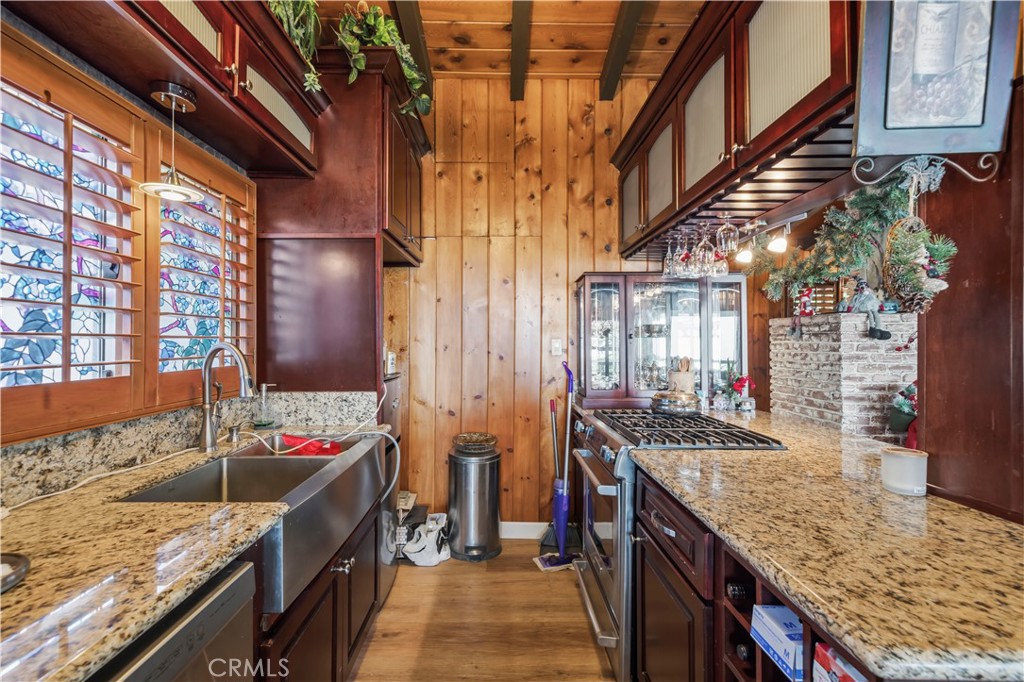 24682 Lake Gregory Drive Property Photo 22