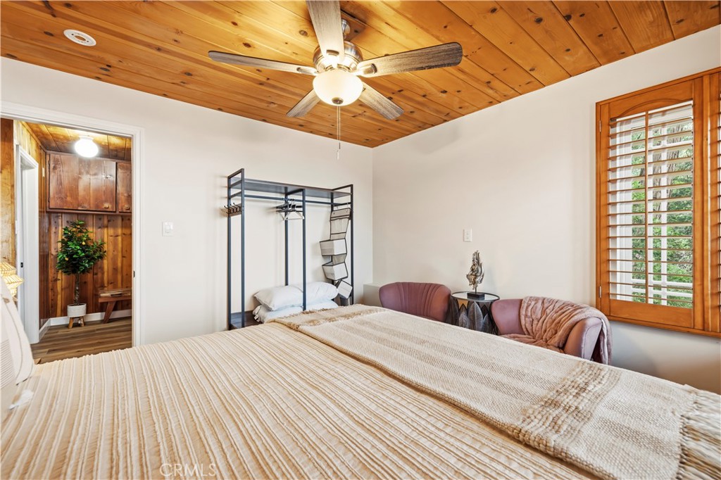 24682 Lake Gregory Drive Property Photo 44