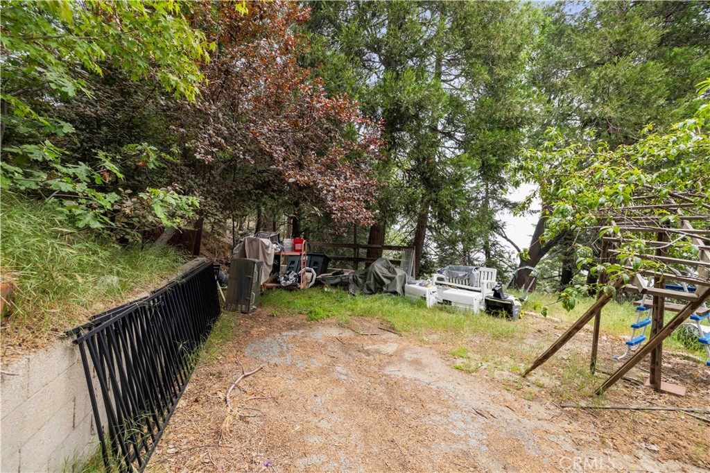 24682 Lake Gregory Drive Property Photo 52