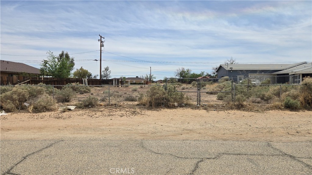 8424 Underwood Avenue Property Photo 10