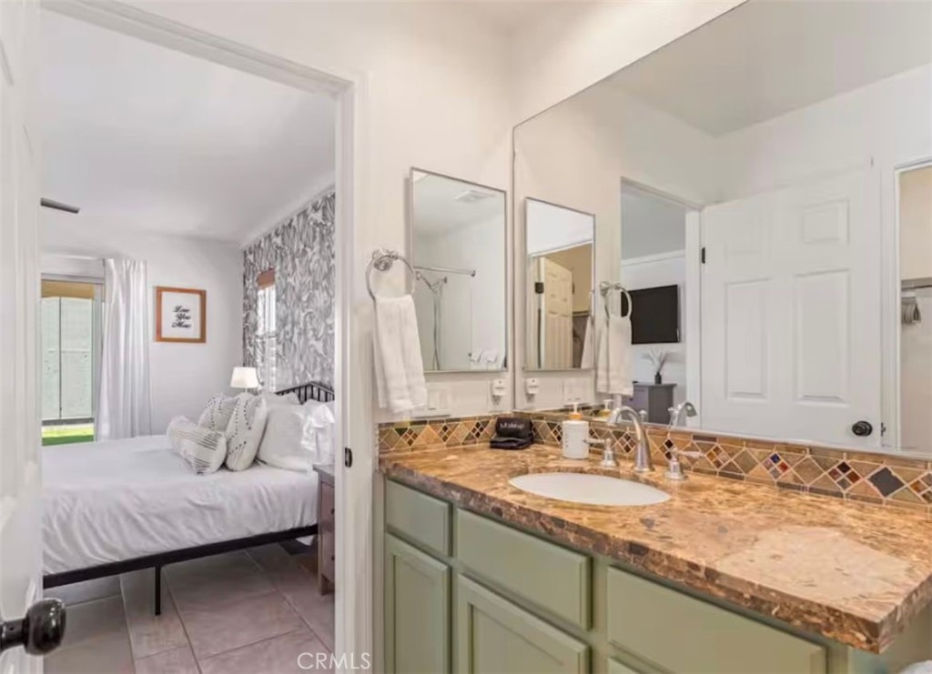 15123 Avenida Ramada Property Photo 8