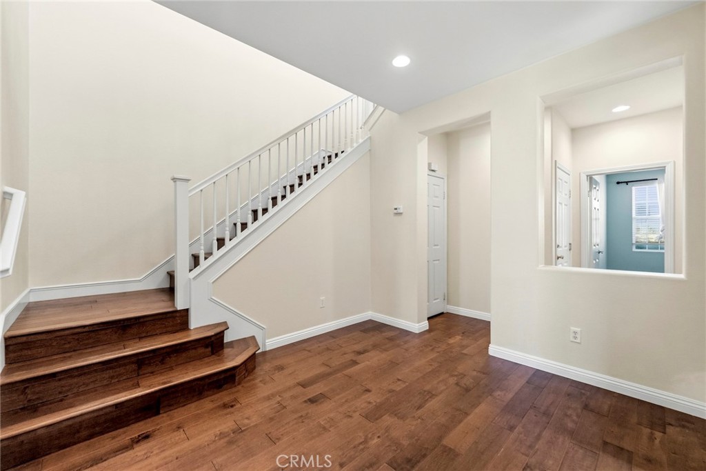 26807 Cottonwood Court Property Photo 7