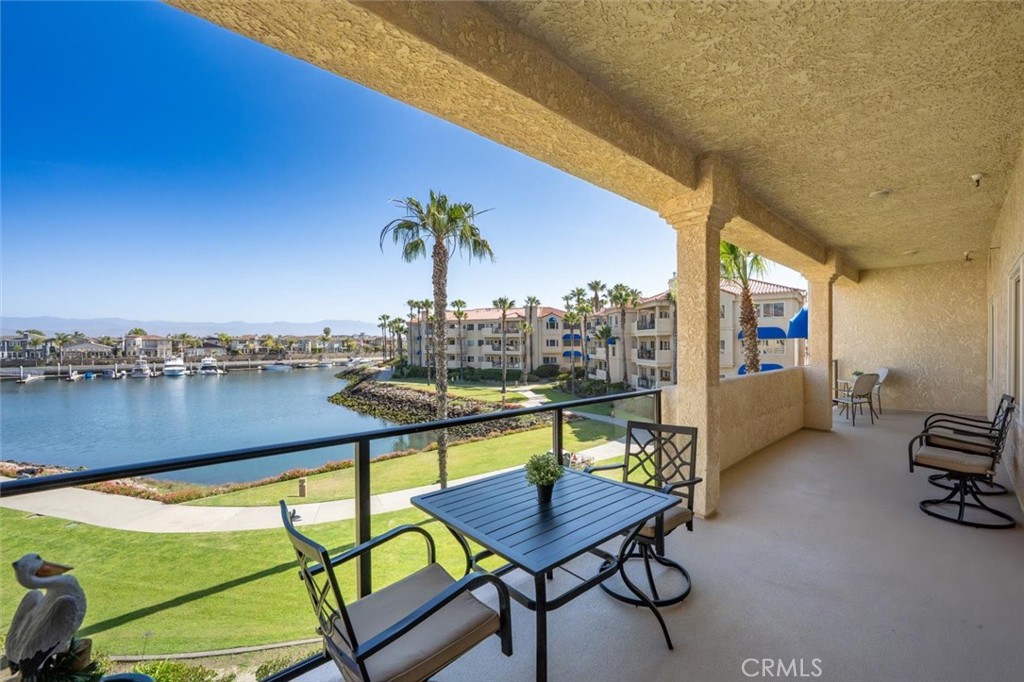 4207 Harbour Island Property Photo 1