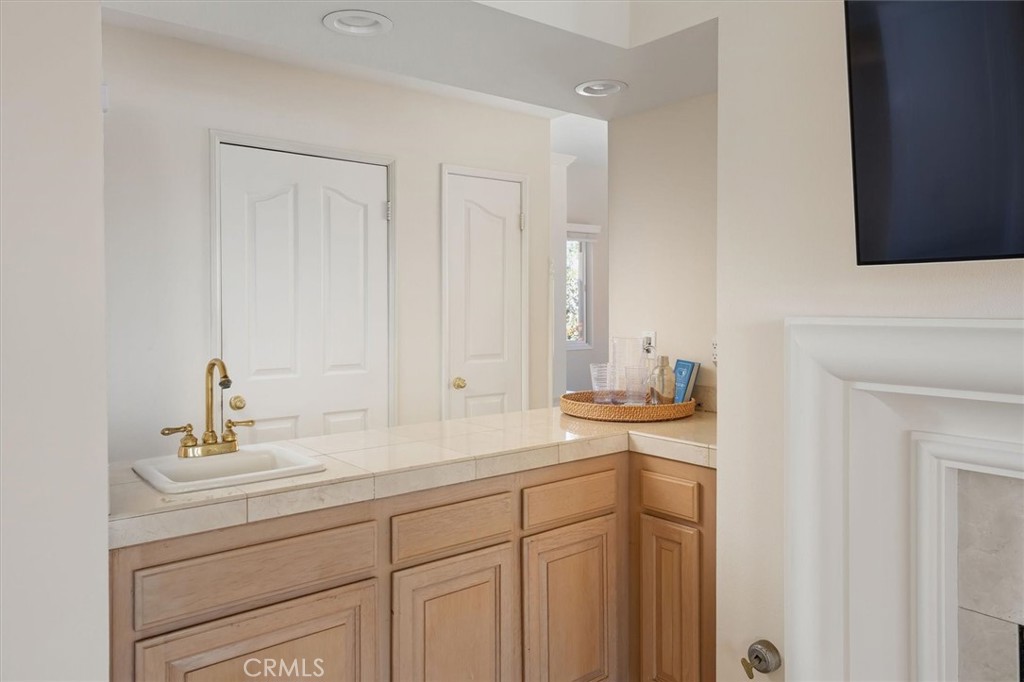 4207 Harbour Island Property Photo 15