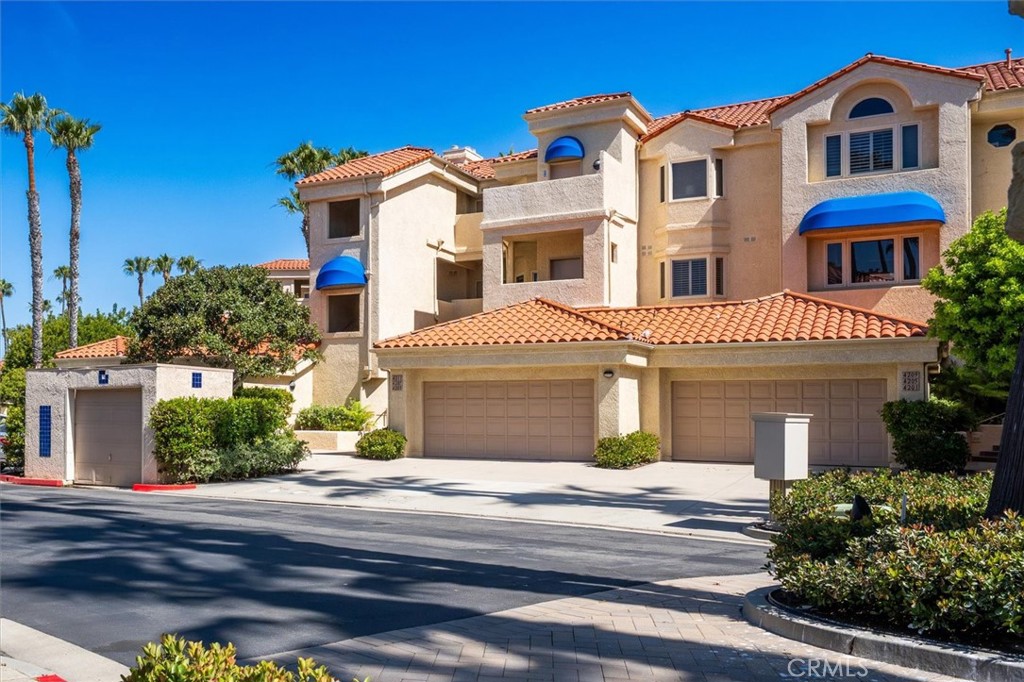 4207 Harbour Island Property Photo 39