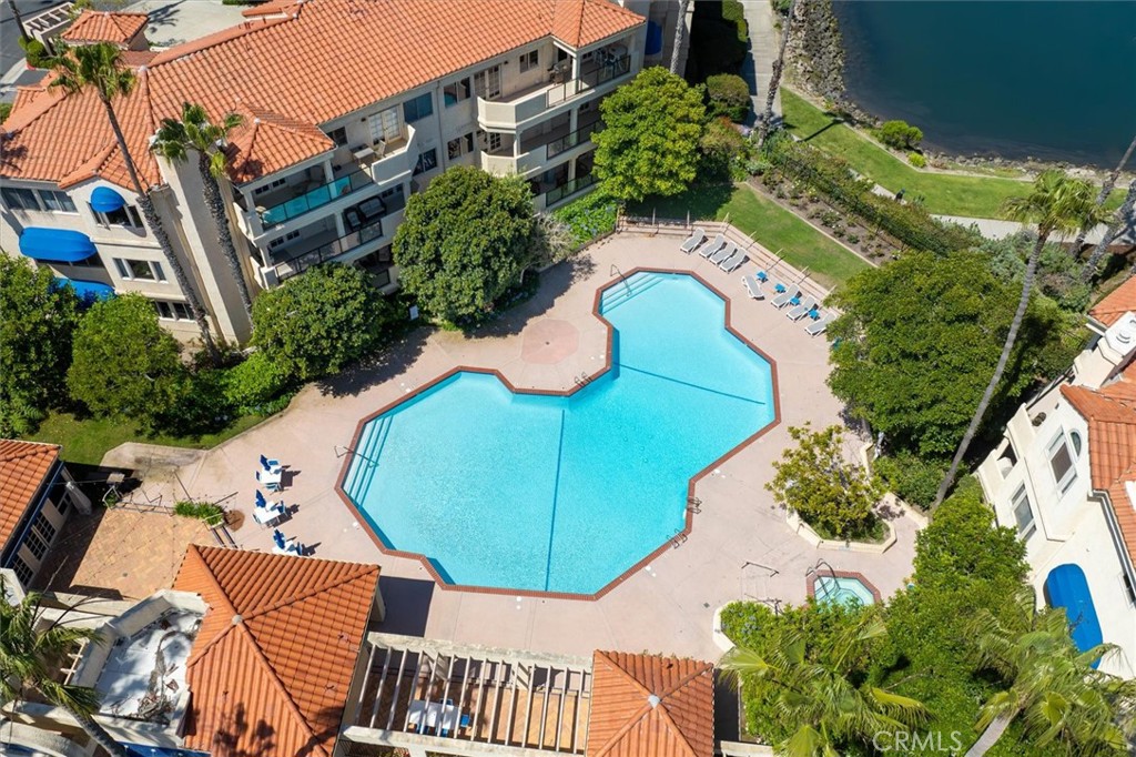 4207 Harbour Island Property Photo 44