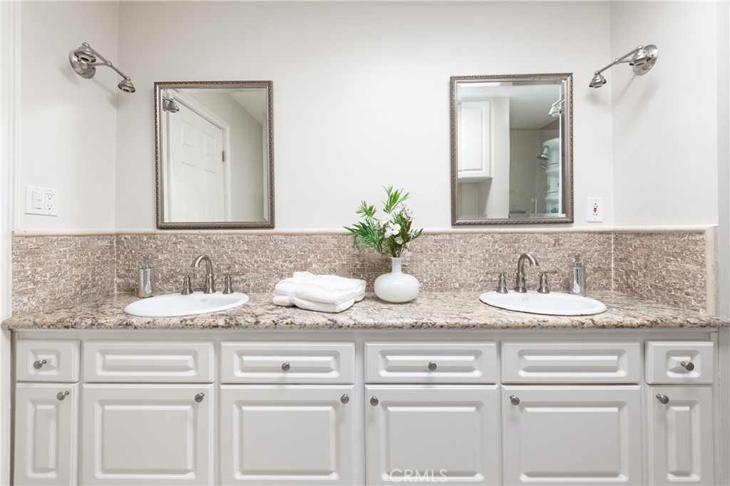 3666 Sapphire Drive Property Photo 15