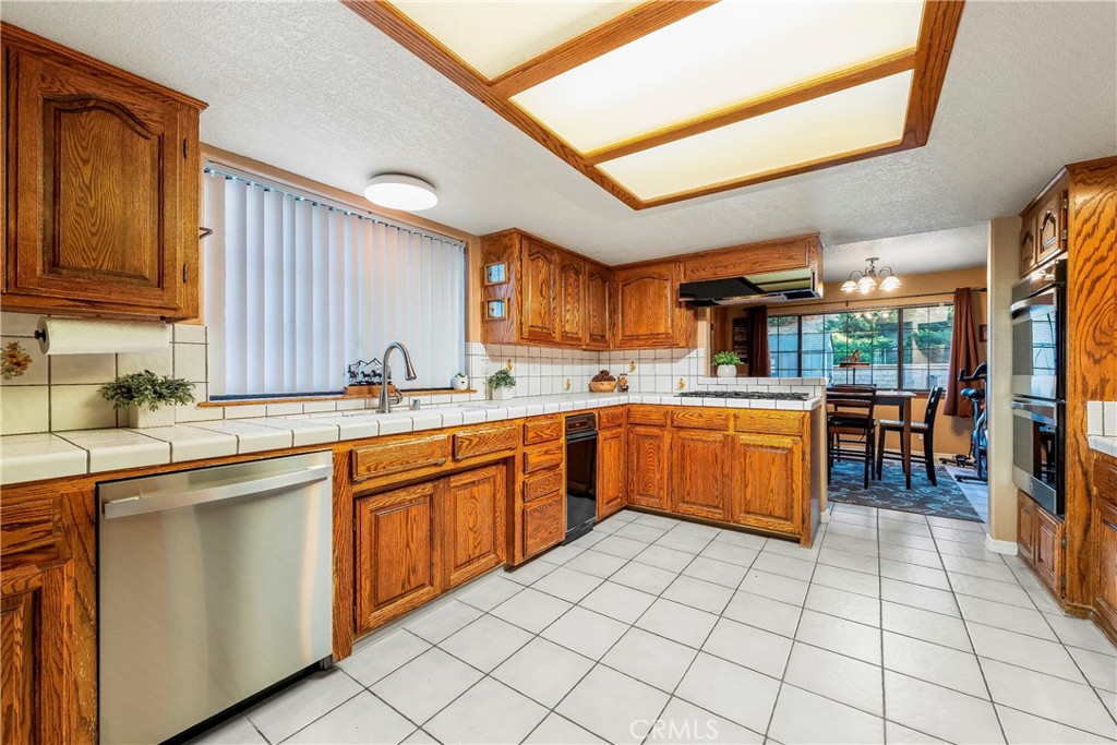 6716 Granada Drive Property Photo 18