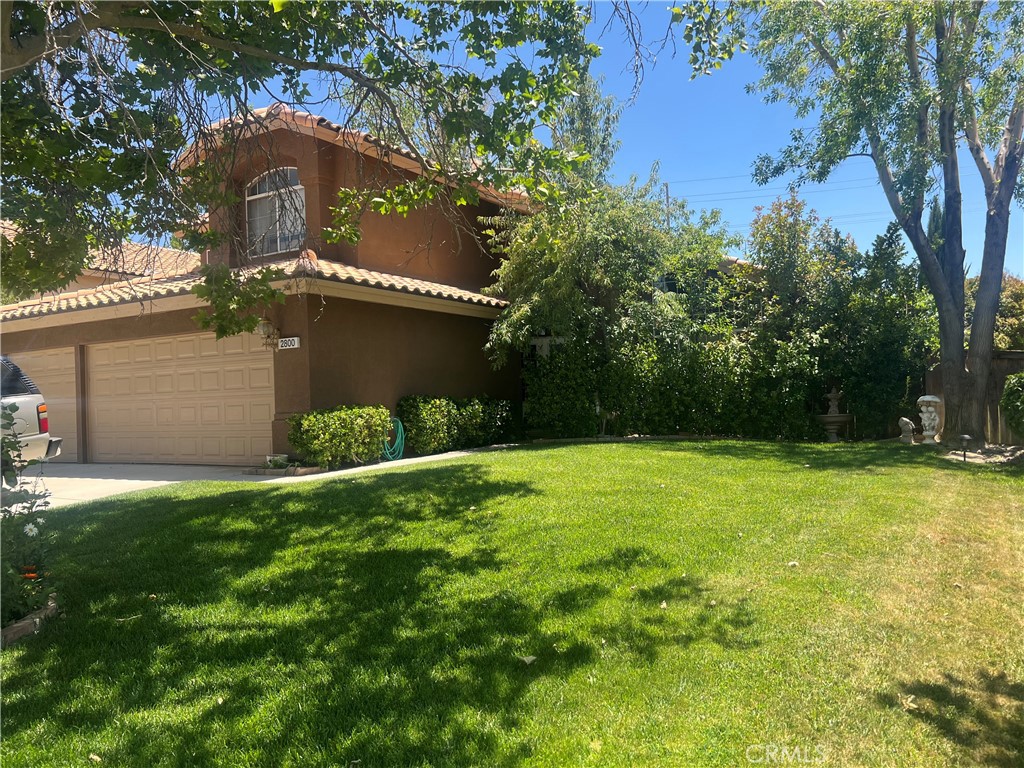 2800 W Pondera Property Photo 3