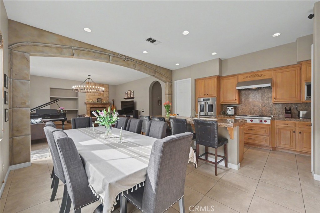 5332 Via Pisa Property Photo 5