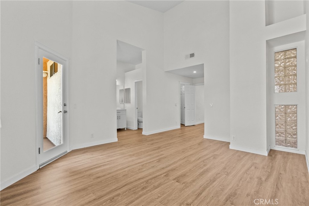 25511 Schubert Cir 142 B Property Photo 19