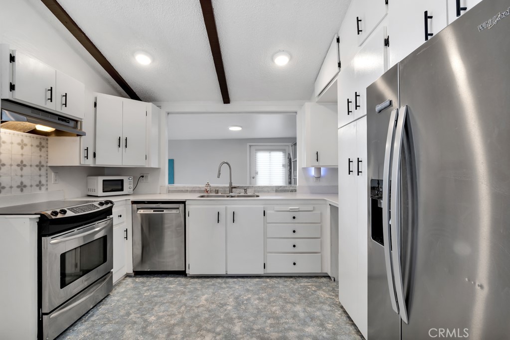 24425 Woolsey Canyon Road 42 Property Photo 11