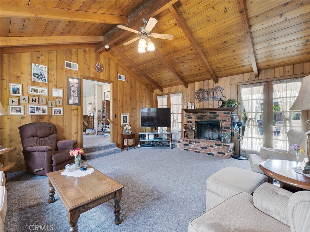 18918 Chase Property Photo 12