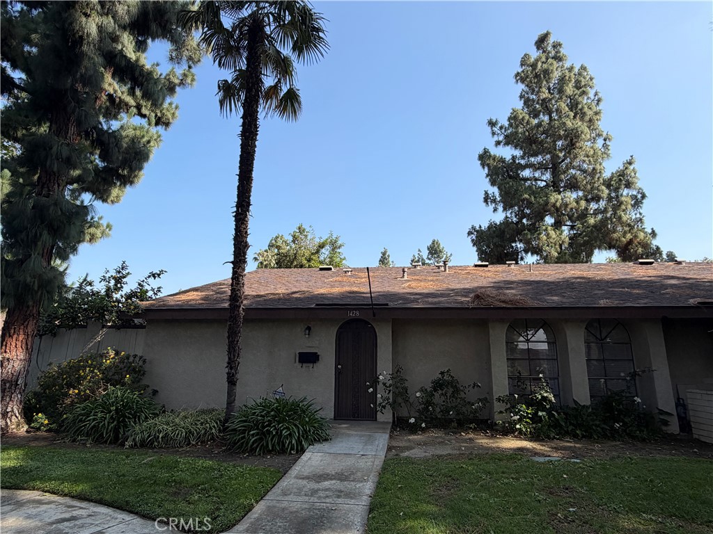 1428 Fredericks Property Photo 1