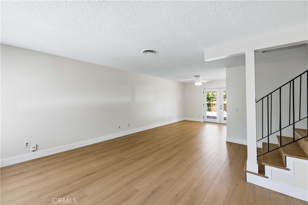 37642 Cluny Property Photo 6