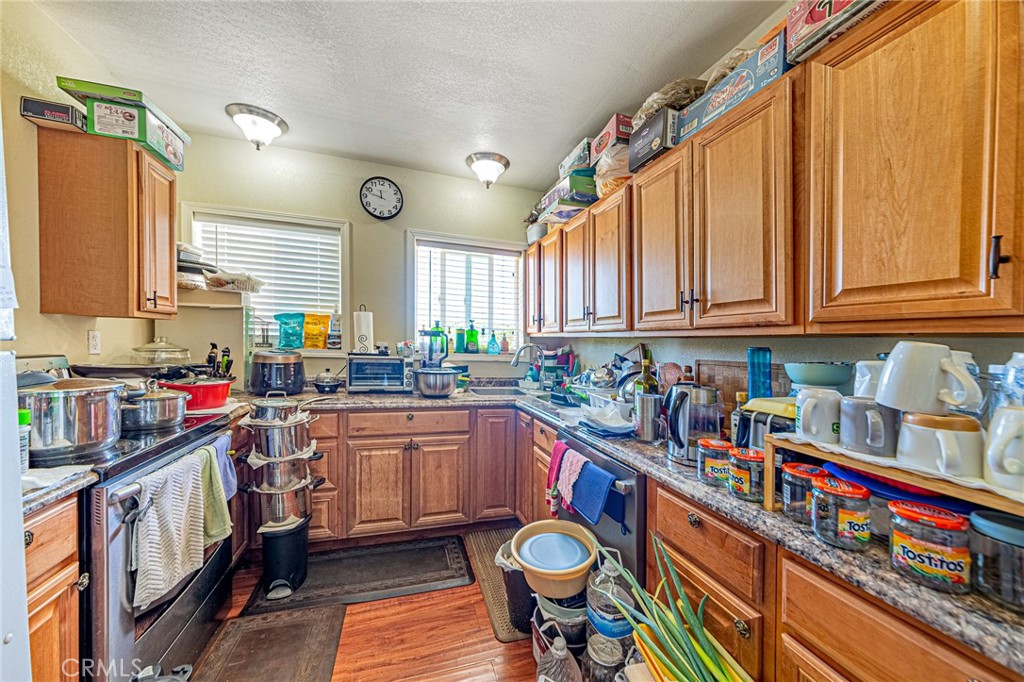 11126 E Avenue W8 Property Photo 23
