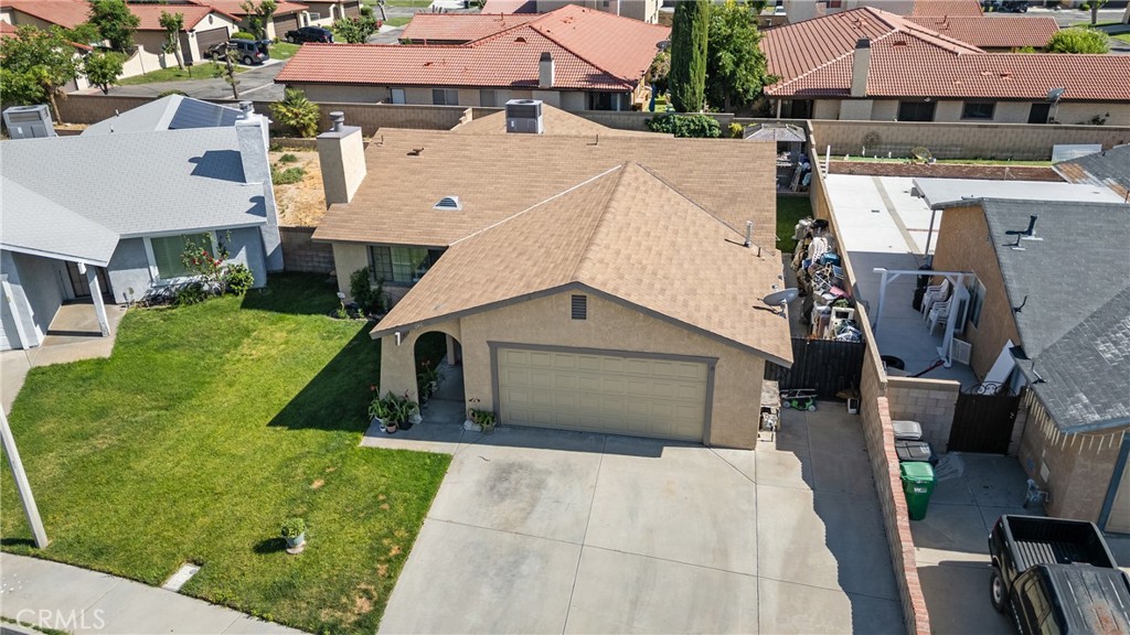 1146 Chagal Property Photo 3