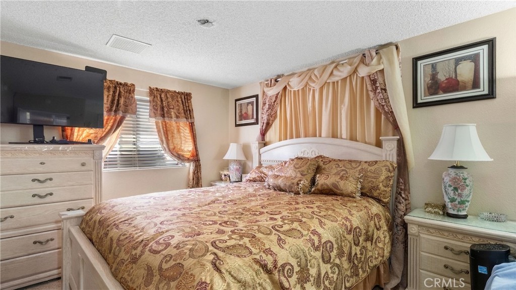 1146 Chagal Property Photo 7