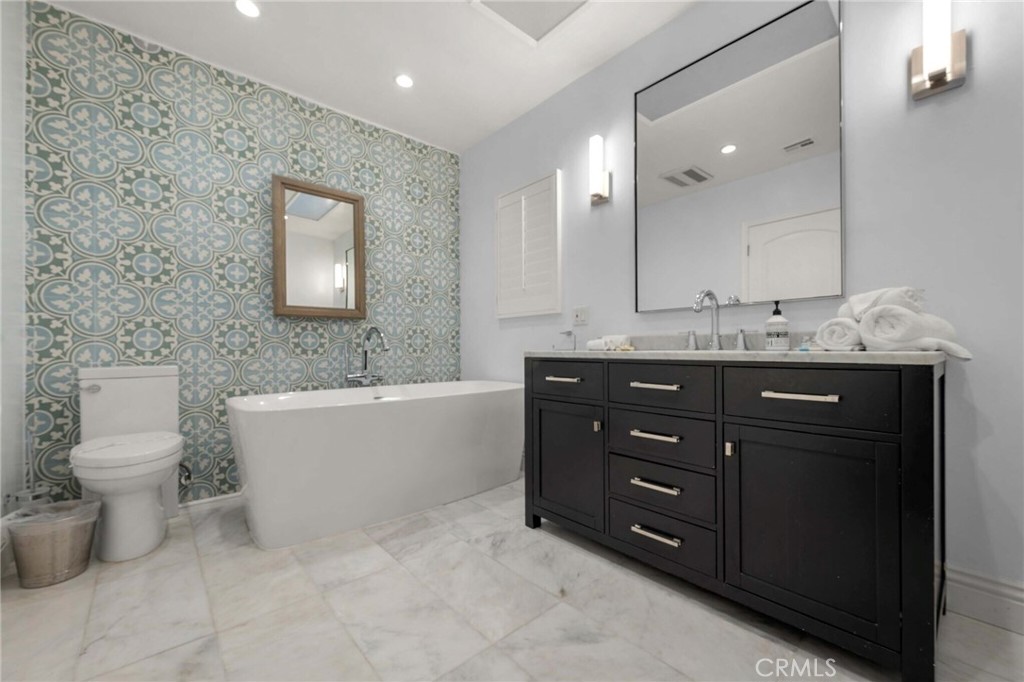 5932 Lubao Ave Property Photo 18