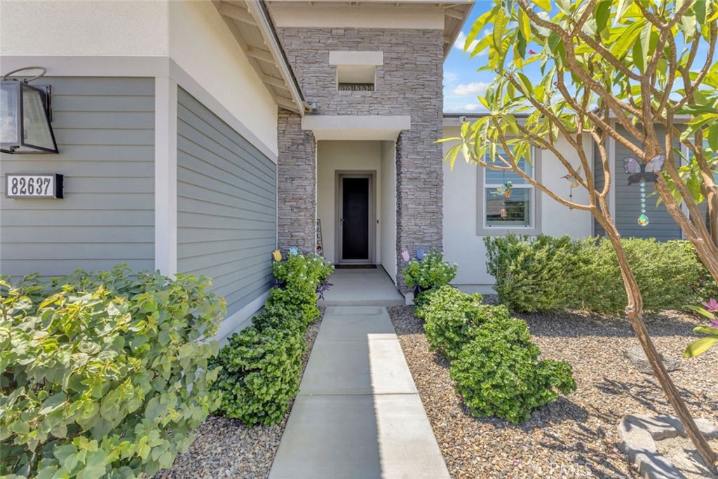 82637 Pedrera Lane Property Photo 3