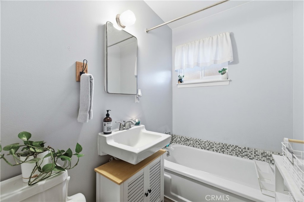1626 E Avenue Q11 Property Photo 26