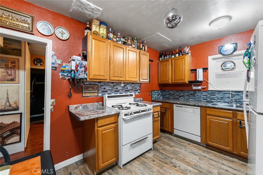 117 W Pillsbury Street Property Photo 19