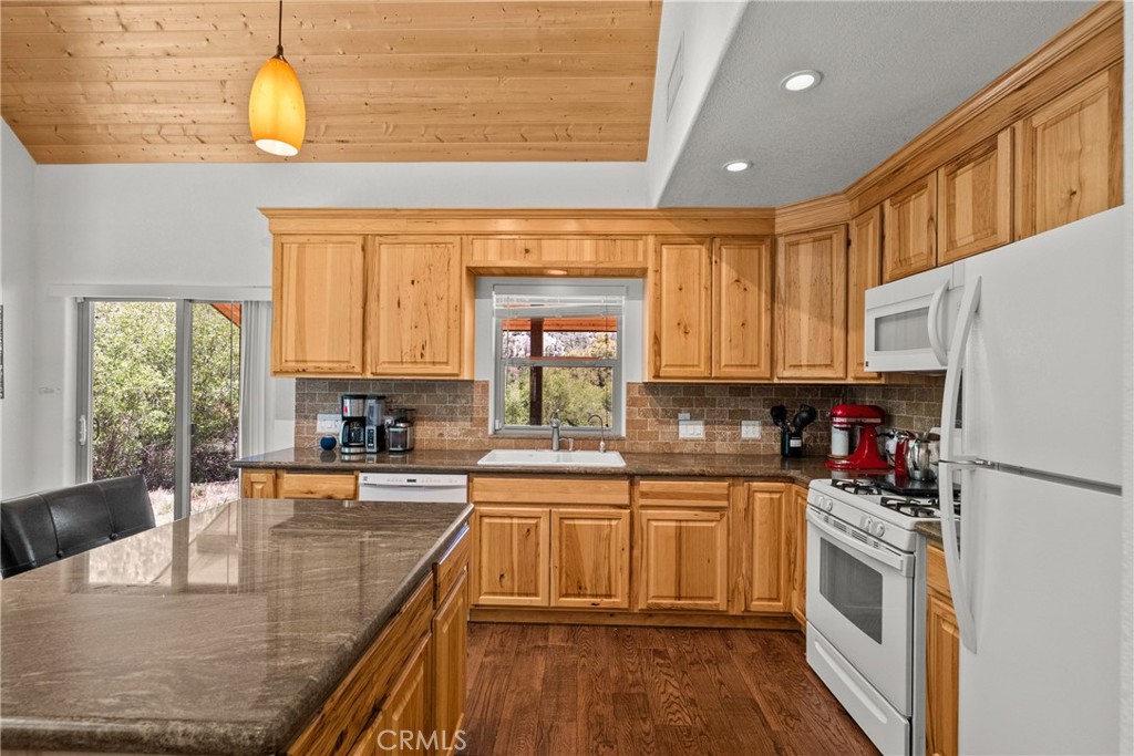2624 Basel Court Property Photo 22