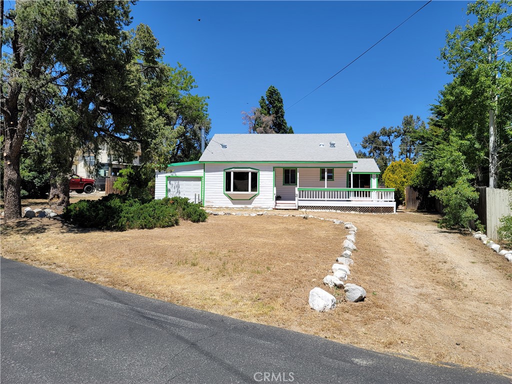 1004 Coldwater Property Photo 3