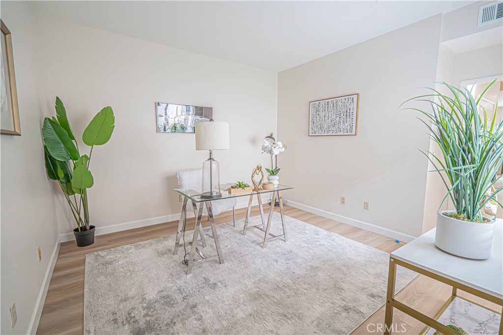 6527 Beachview Drive Property Photo 17