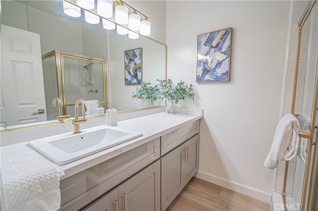6527 Beachview Drive Property Photo 18
