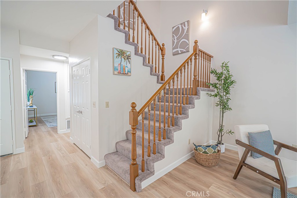 6527 Beachview Drive Property Photo 19