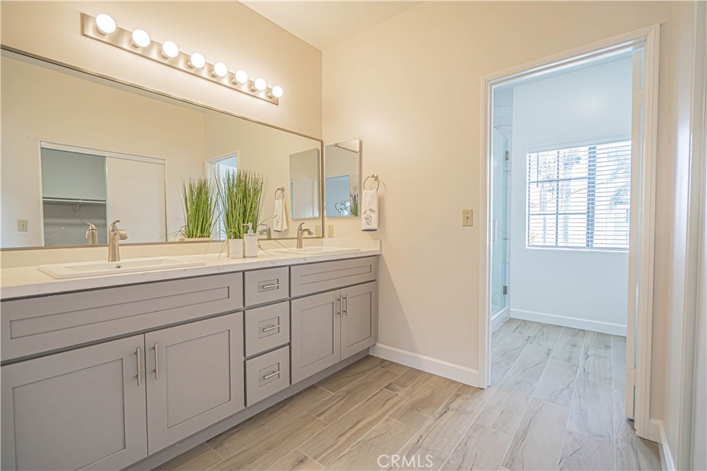 6527 Beachview Drive Property Photo 28