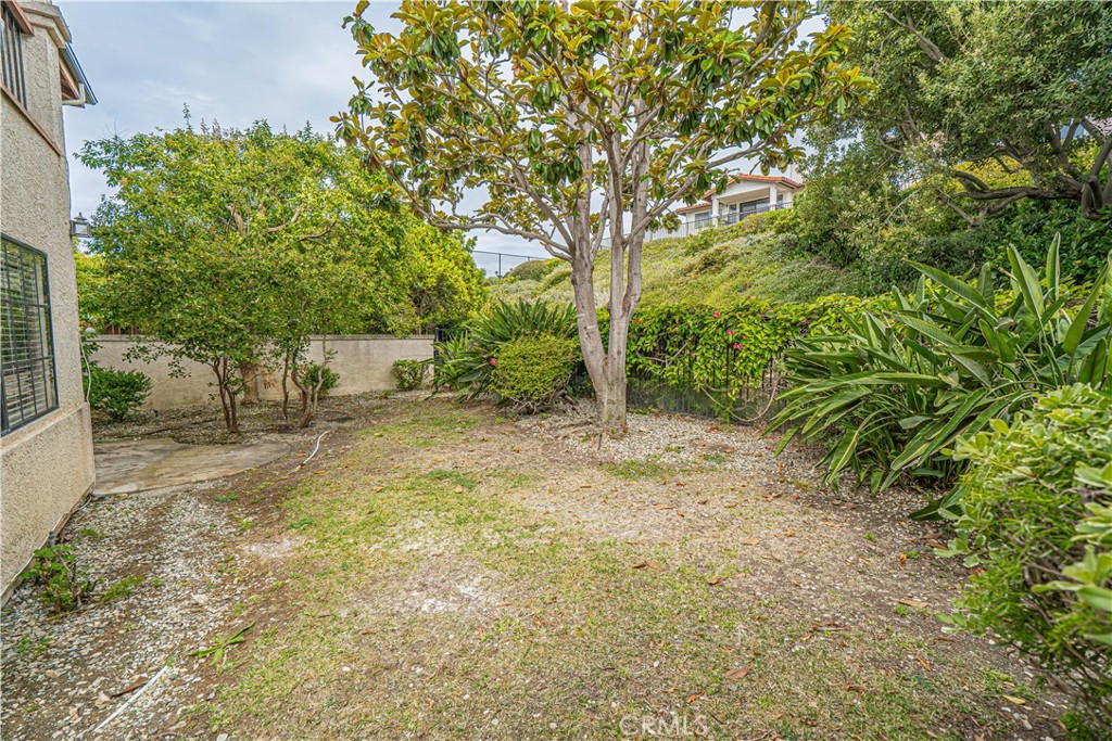 6527 Beachview Drive Property Photo 35
