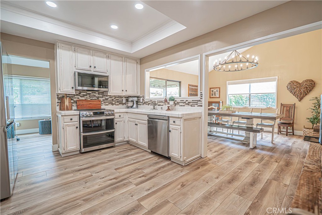 23429 Via Elisandra Property Photo 11