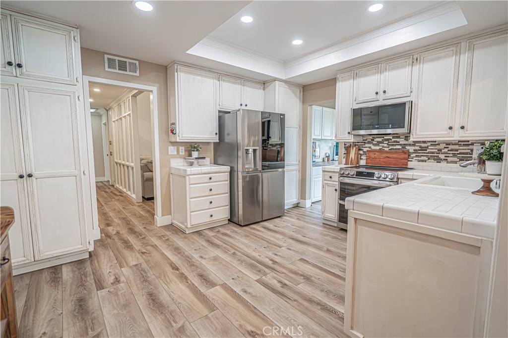 23429 Via Elisandra Property Photo 15