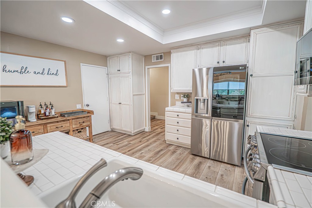 23429 Via Elisandra Property Photo 16