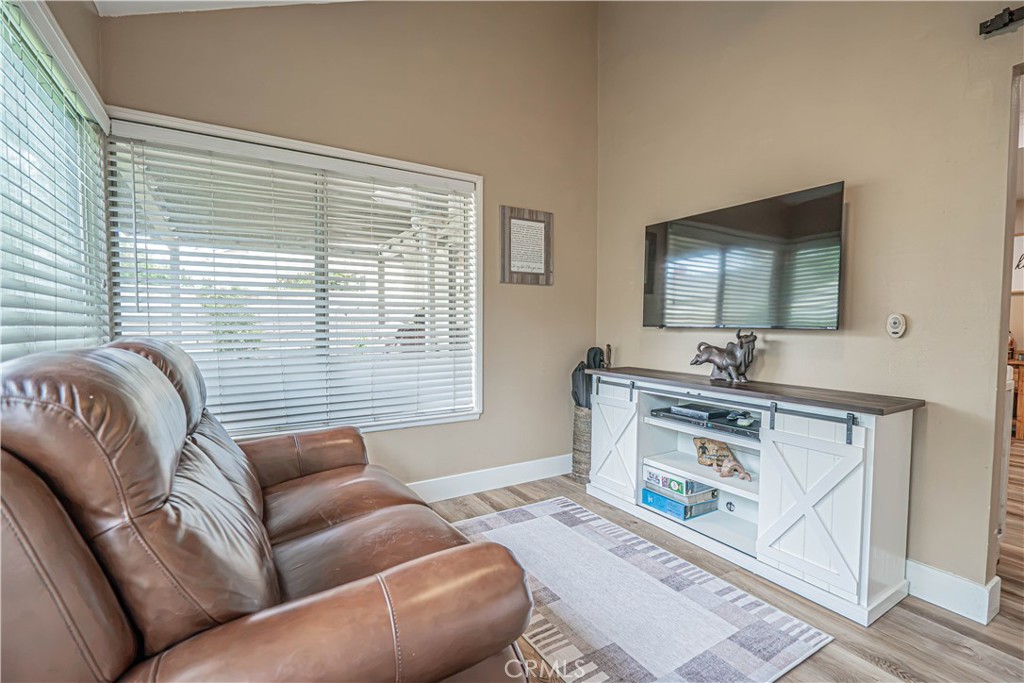 23429 Via Elisandra Property Photo 24