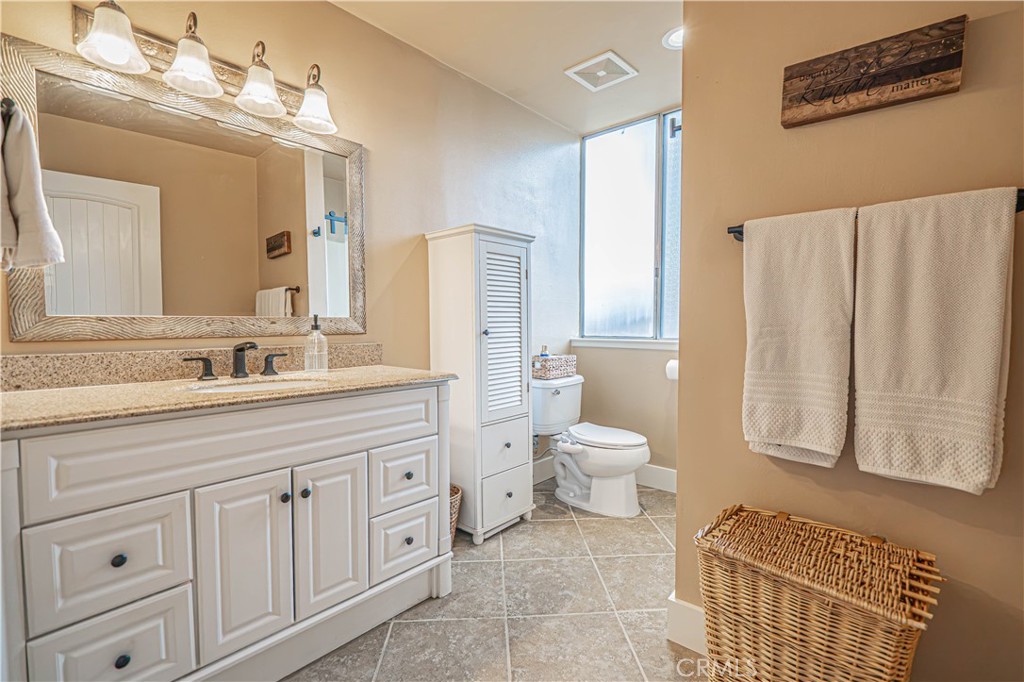 23429 Via Elisandra Property Photo 32