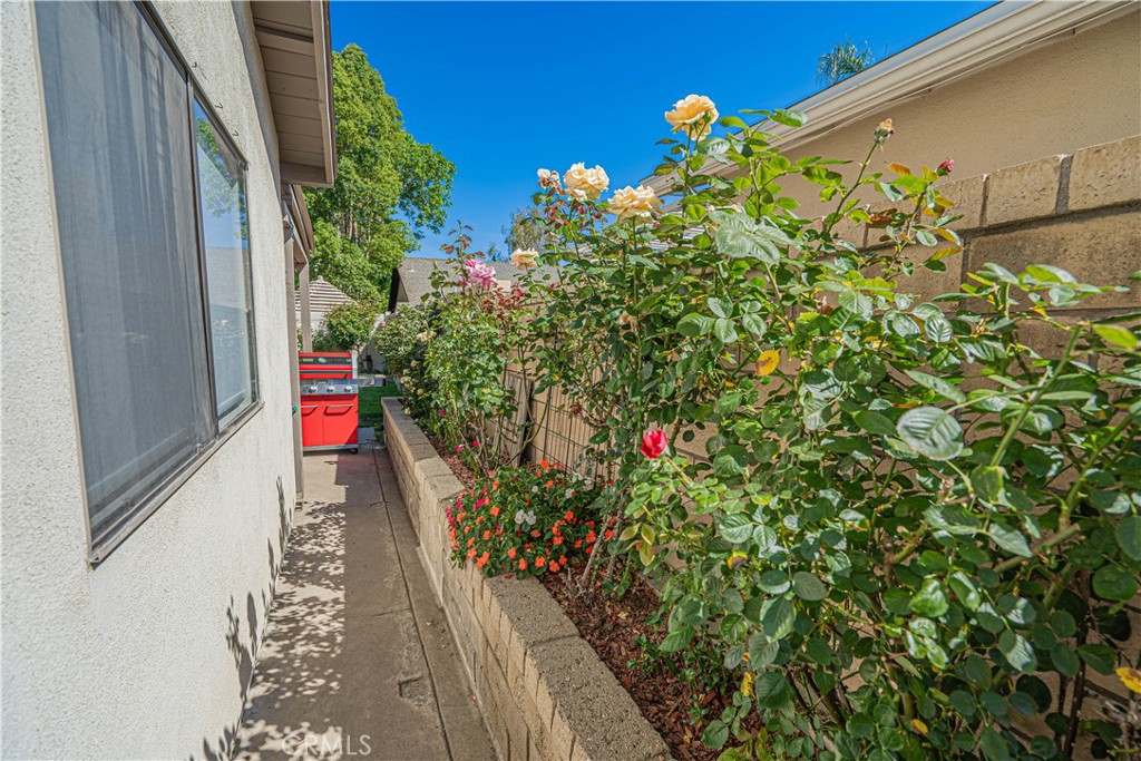 23429 Via Elisandra Property Photo 50