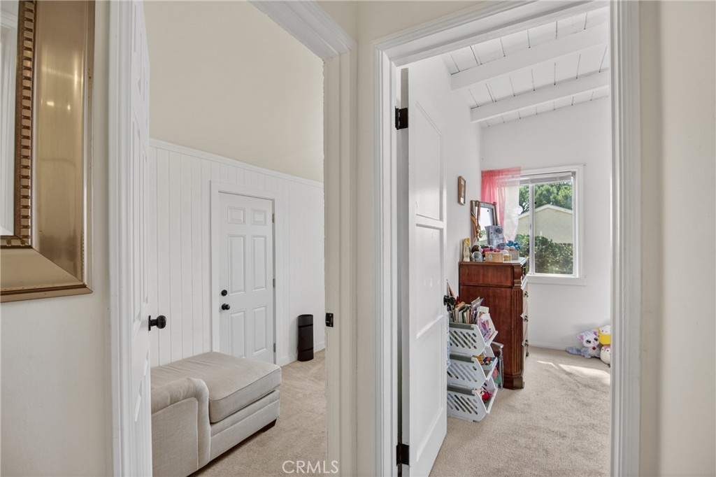 10831 Odell Avenue Property Photo 10