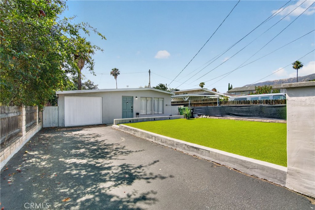 10831 Odell Avenue Property Photo 17