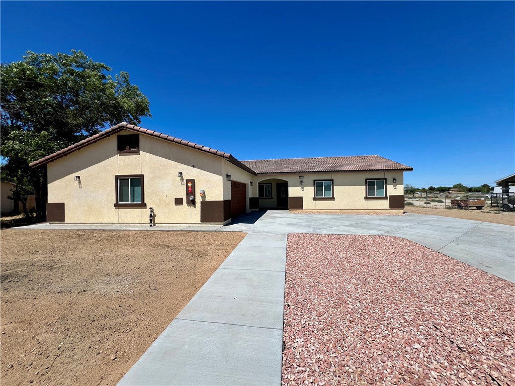 40719 171th Street Property Photo 6