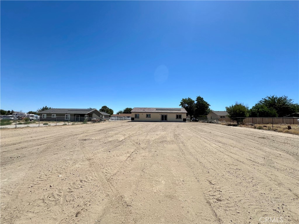 40719 171th Street Property Photo 10