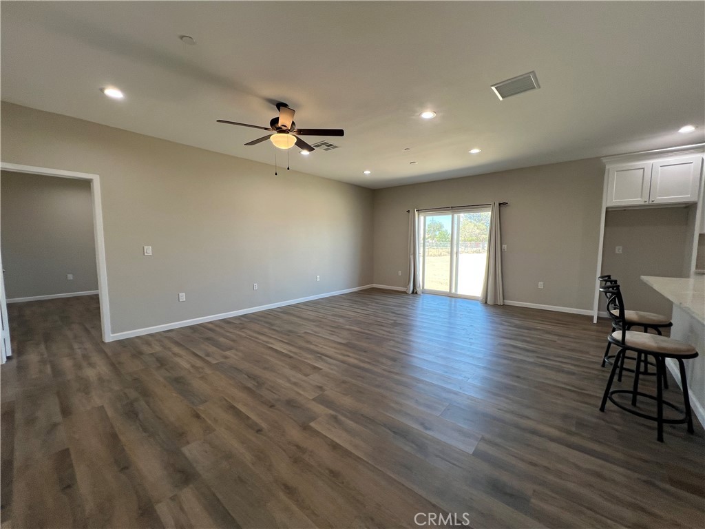 40719 171th Street Property Photo 16